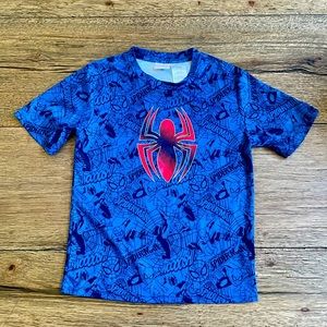 Boys marvel shirt